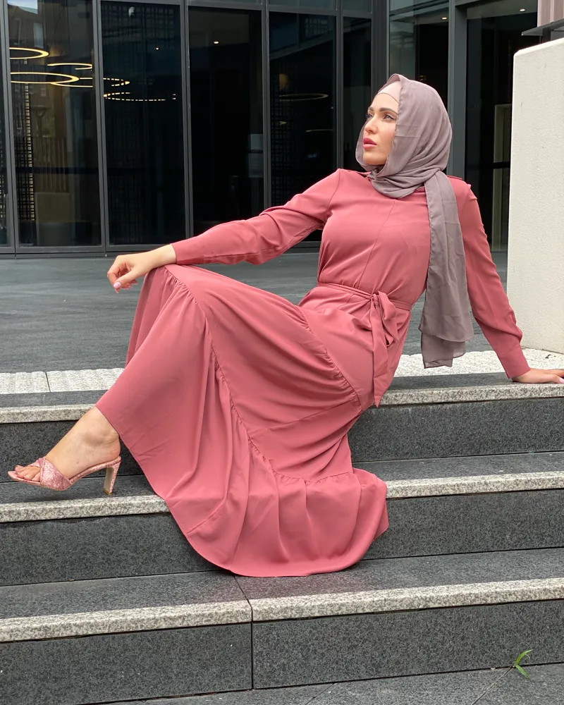 Arya Maxi