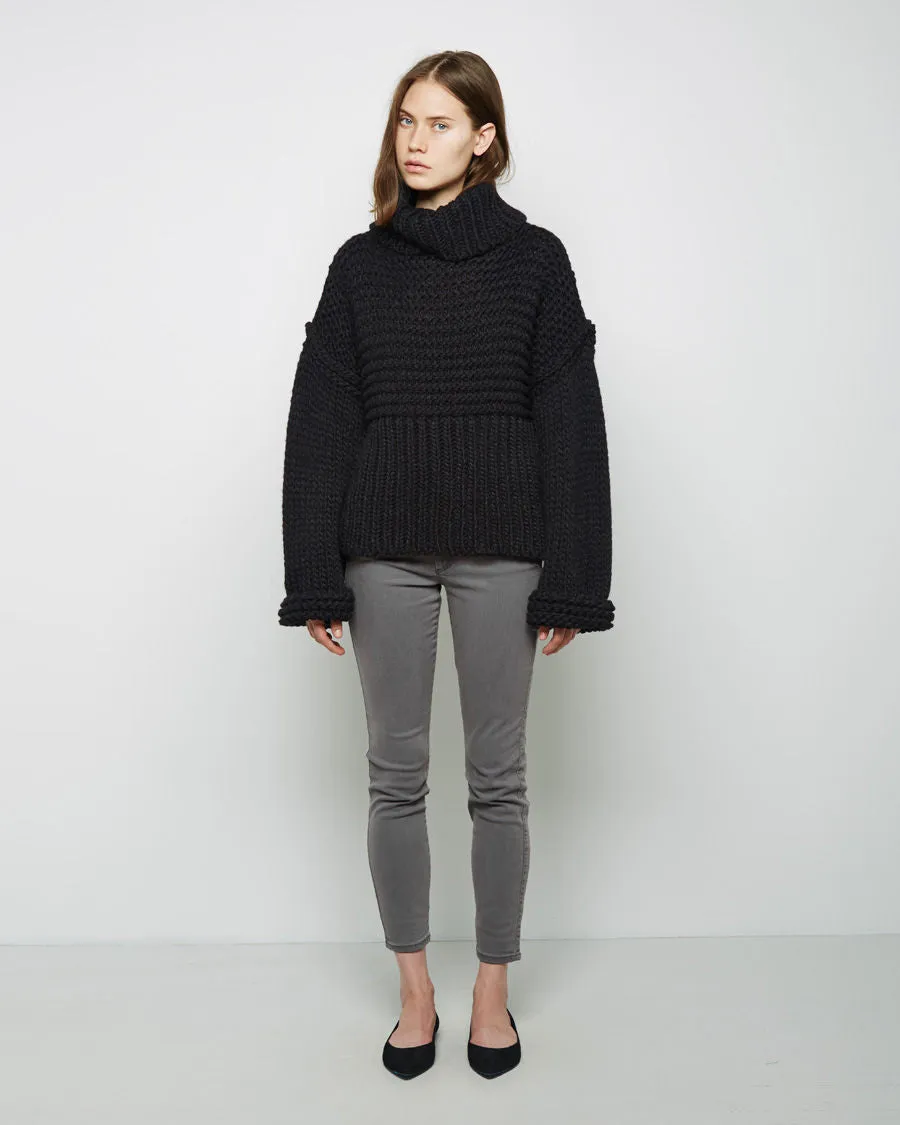 Gaja Turtleneck
