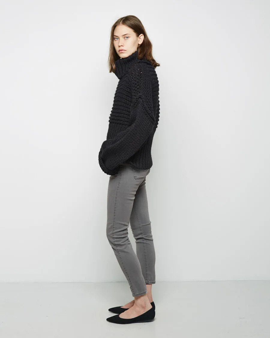 Gaja Turtleneck