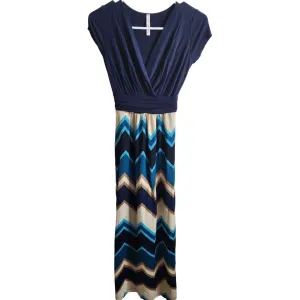 Gilli USA Womens Sz S Maxi Dress Blue Beige Chevron Short Sleeve
