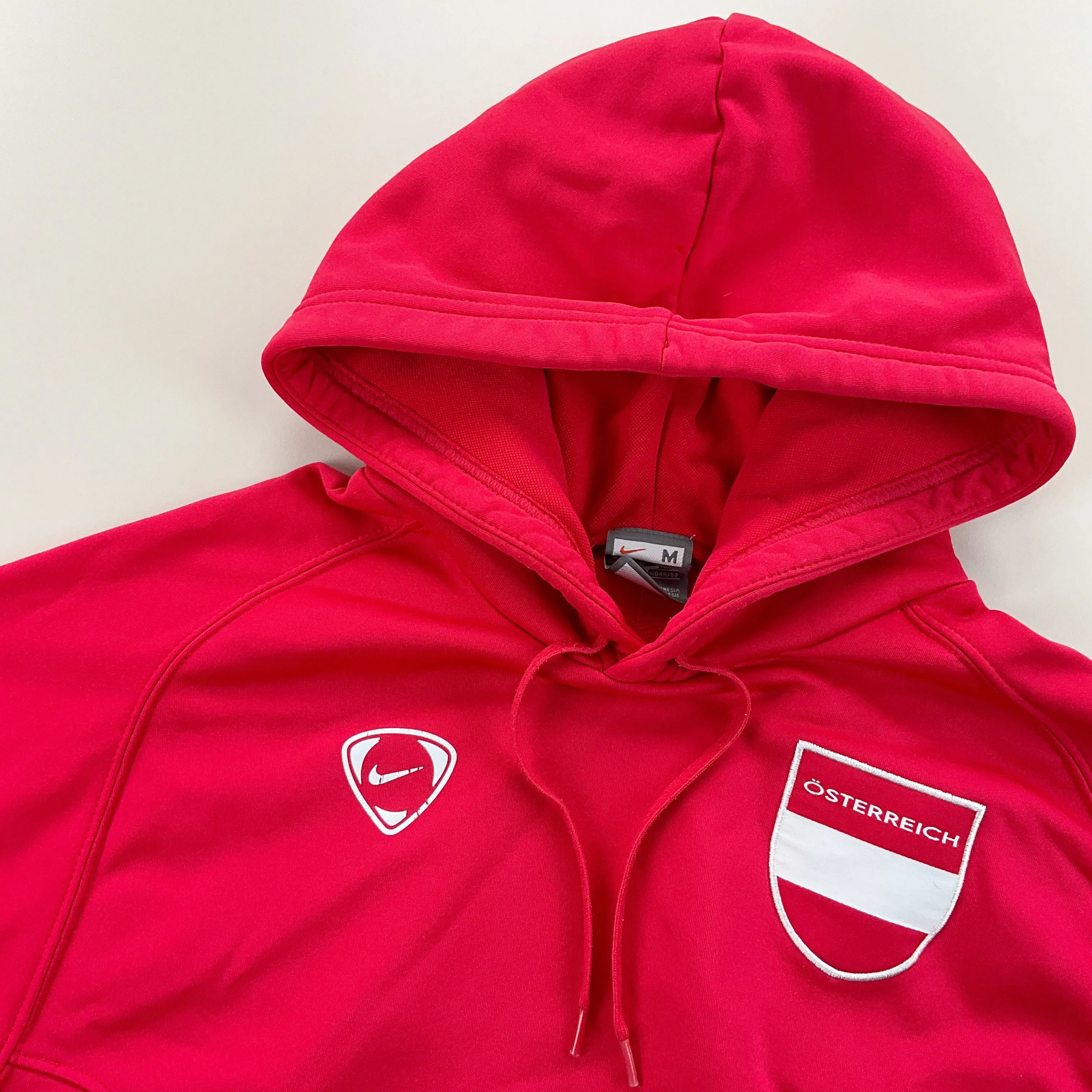 Nike Austria Hoodie - Medium
