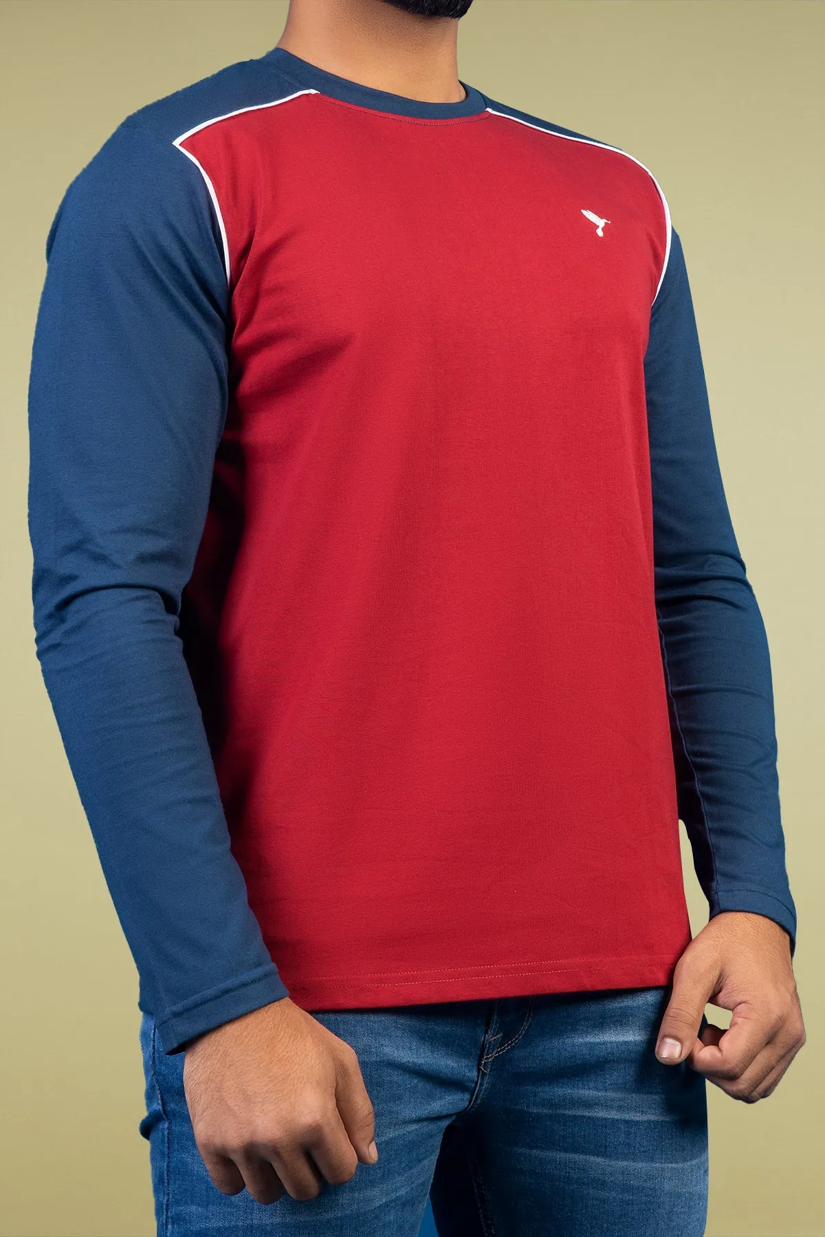 Red & Navy Blue Paneled Embroidered T-Shirt - W23 - MT0279R