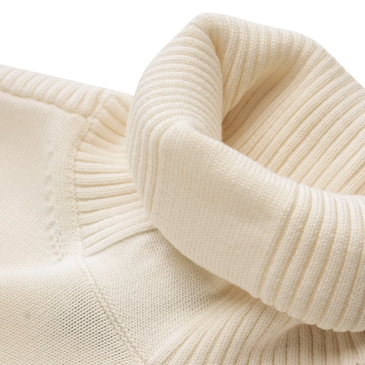 stone island shadow project ribbed turtle neck (white)