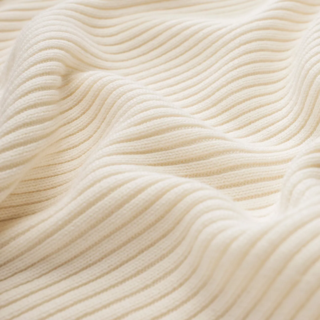 stone island shadow project ribbed turtle neck (white)